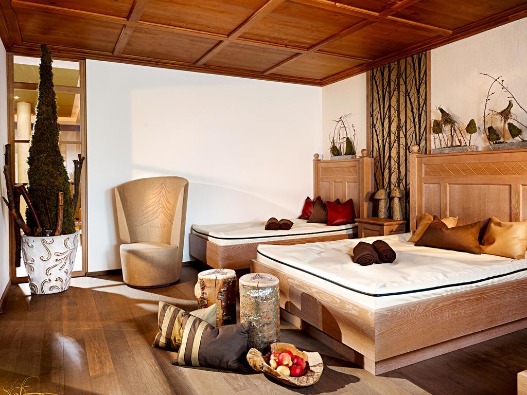 Hotel Forsthofgut Leogang Esterno foto